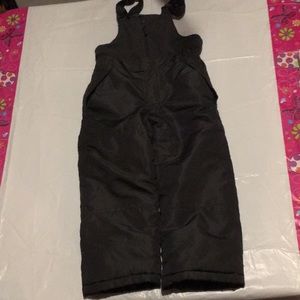 Size kids 4 snow bibs